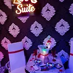 Love Suite